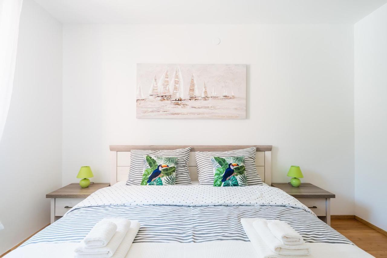 Downtown Apartments Dorian And Nadia オパティヤ エクステリア 写真