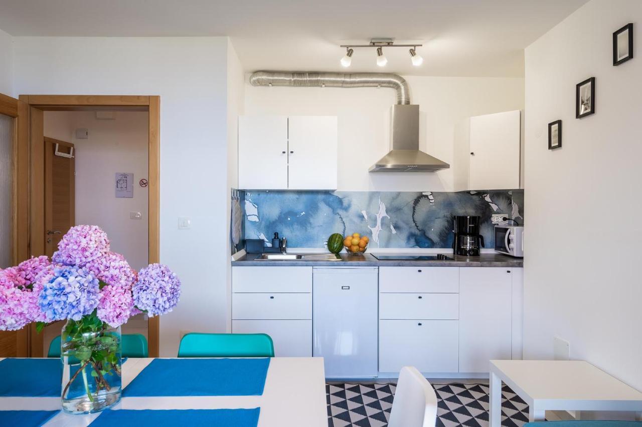 Downtown Apartments Dorian And Nadia オパティヤ エクステリア 写真
